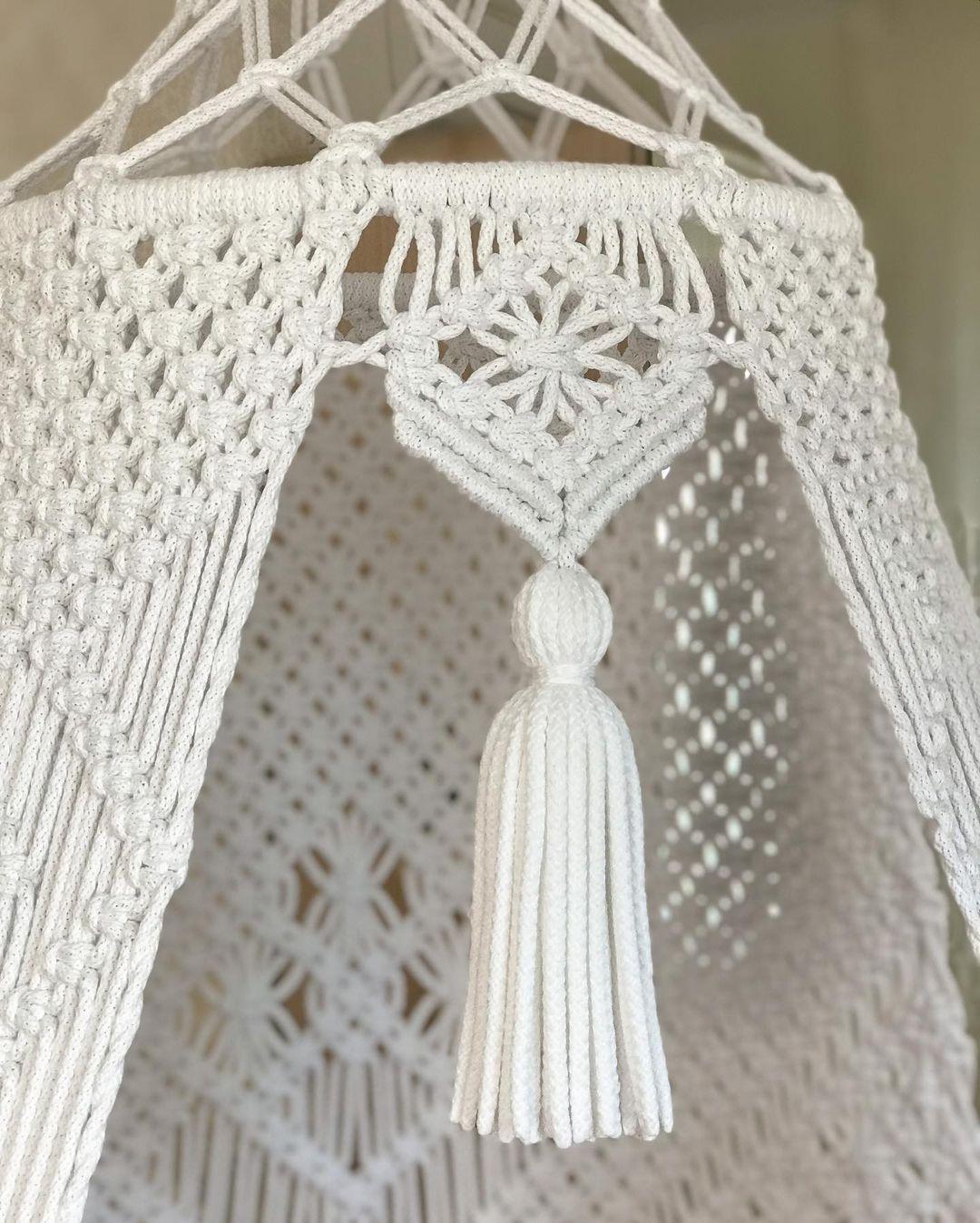 Macrame Swing With Pink Mattress - Leechoo