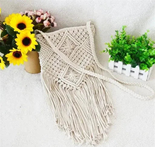 Beautiful Macrame Sling Bag For Women - Leechoo