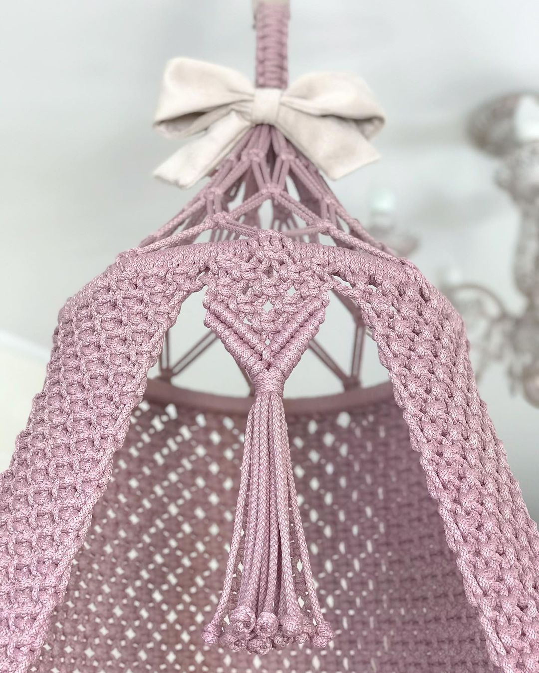 Pink Macrame Swing For Adults - Leechoo