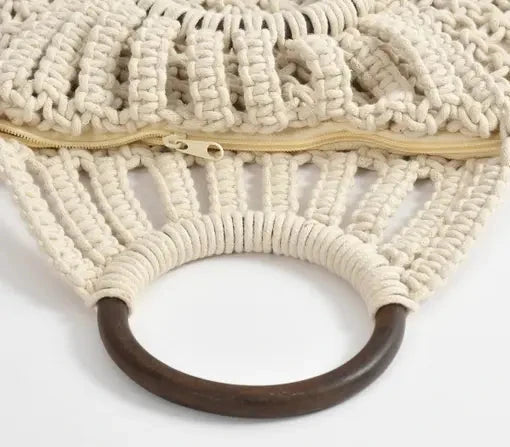 Beautiful Macrame Handbag With Wooden Handles - Leechoo